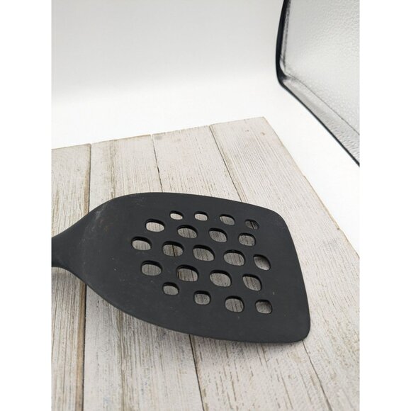 OXO Hard Black Nylon Turner Slotted Spatula 14 1/2" Holes - Picture 3 of 7
